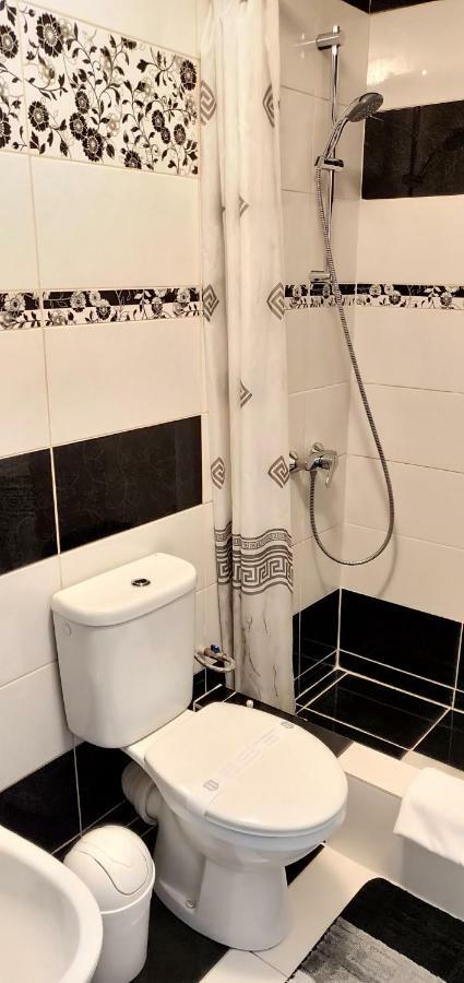Villa D&D Vila à Iasi Extérieur photo