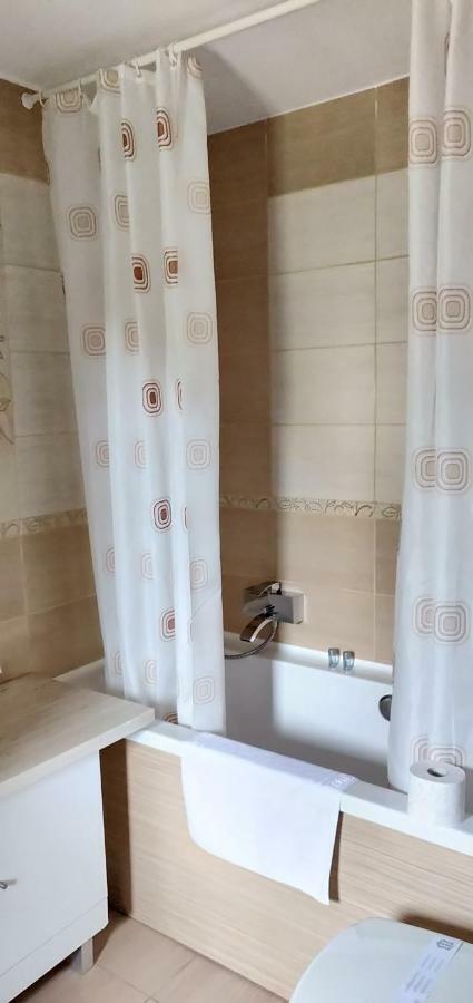 Villa D&D Vila à Iasi Extérieur photo